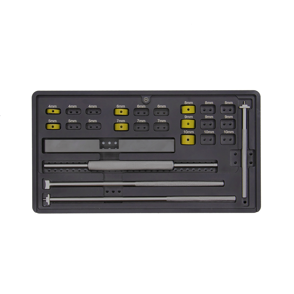 Mengintip set instrumen Cage-II Cage-II