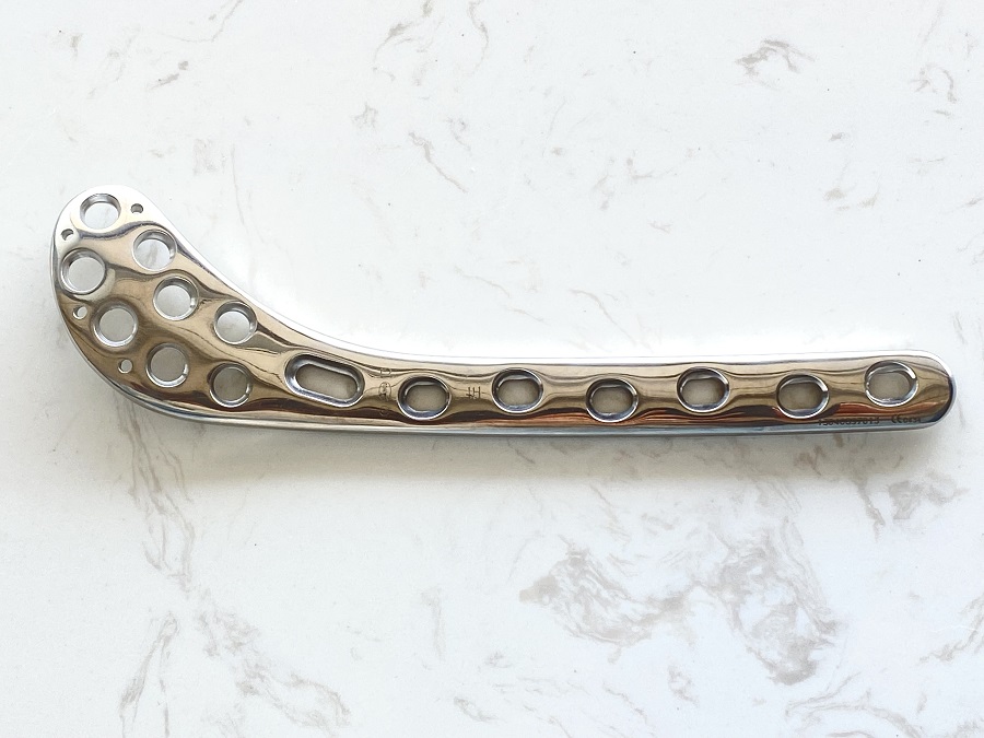 Distal Femoral Medial Plate
