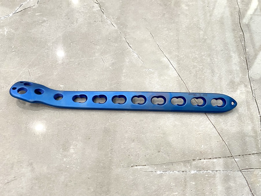 Distal Lateral Tibial Locking Plate