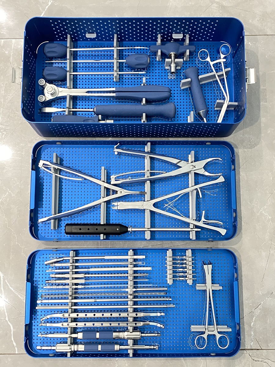 6.0spinal instrument set