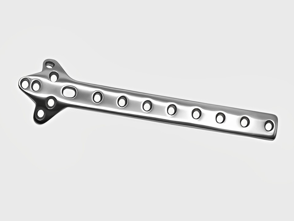 Three-Flanged Plate